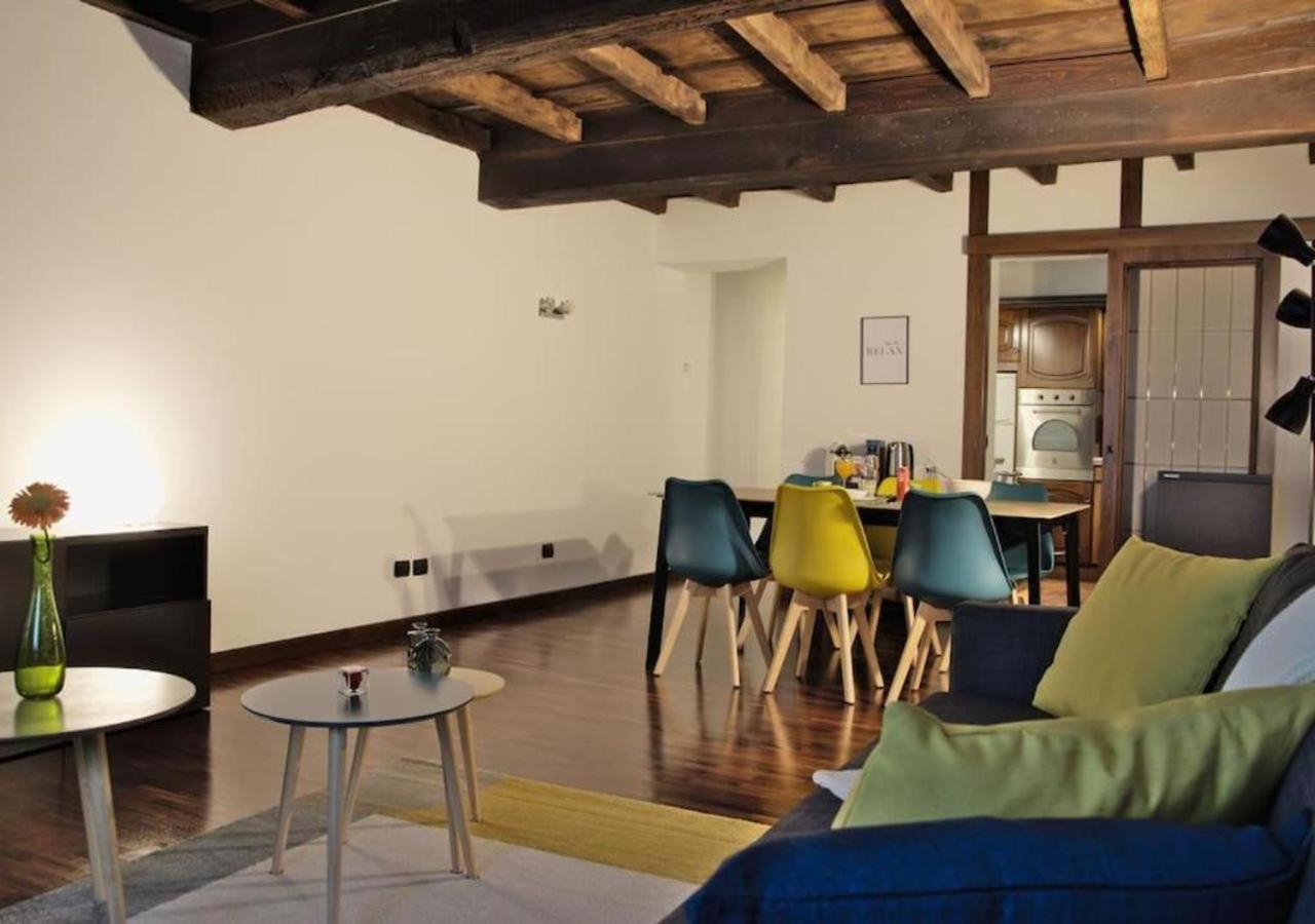 Casa Del Vicolo, Nel Cuore Della Pavia Storica Екстер'єр фото