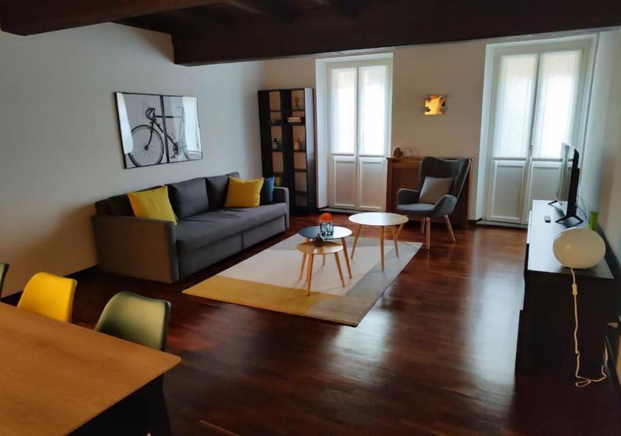 Casa Del Vicolo, Nel Cuore Della Pavia Storica Екстер'єр фото