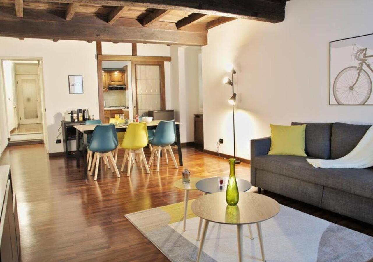 Casa Del Vicolo, Nel Cuore Della Pavia Storica Екстер'єр фото