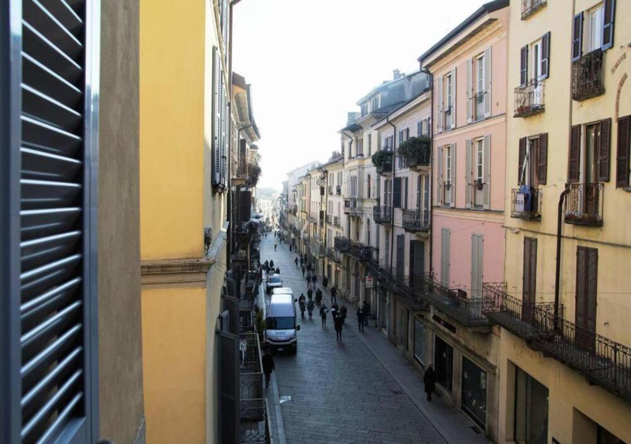 Casa Del Vicolo, Nel Cuore Della Pavia Storica Екстер'єр фото